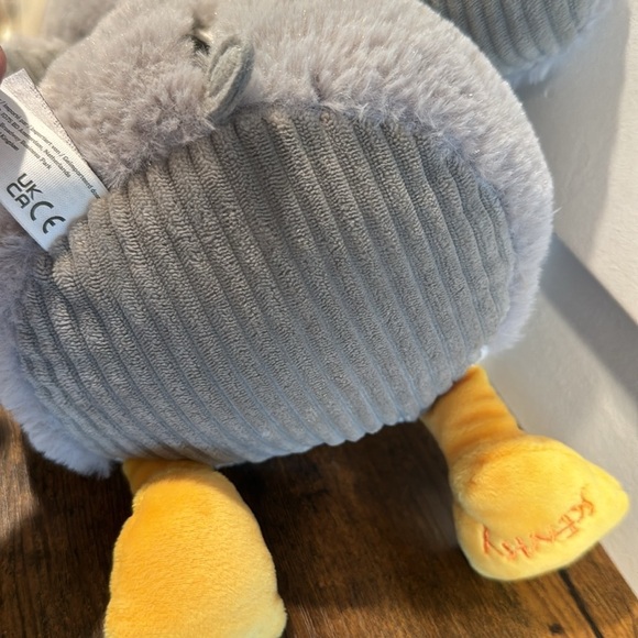 Polar the Penguin Scentsy Buddy 2023 like new - Picture 6 of 9